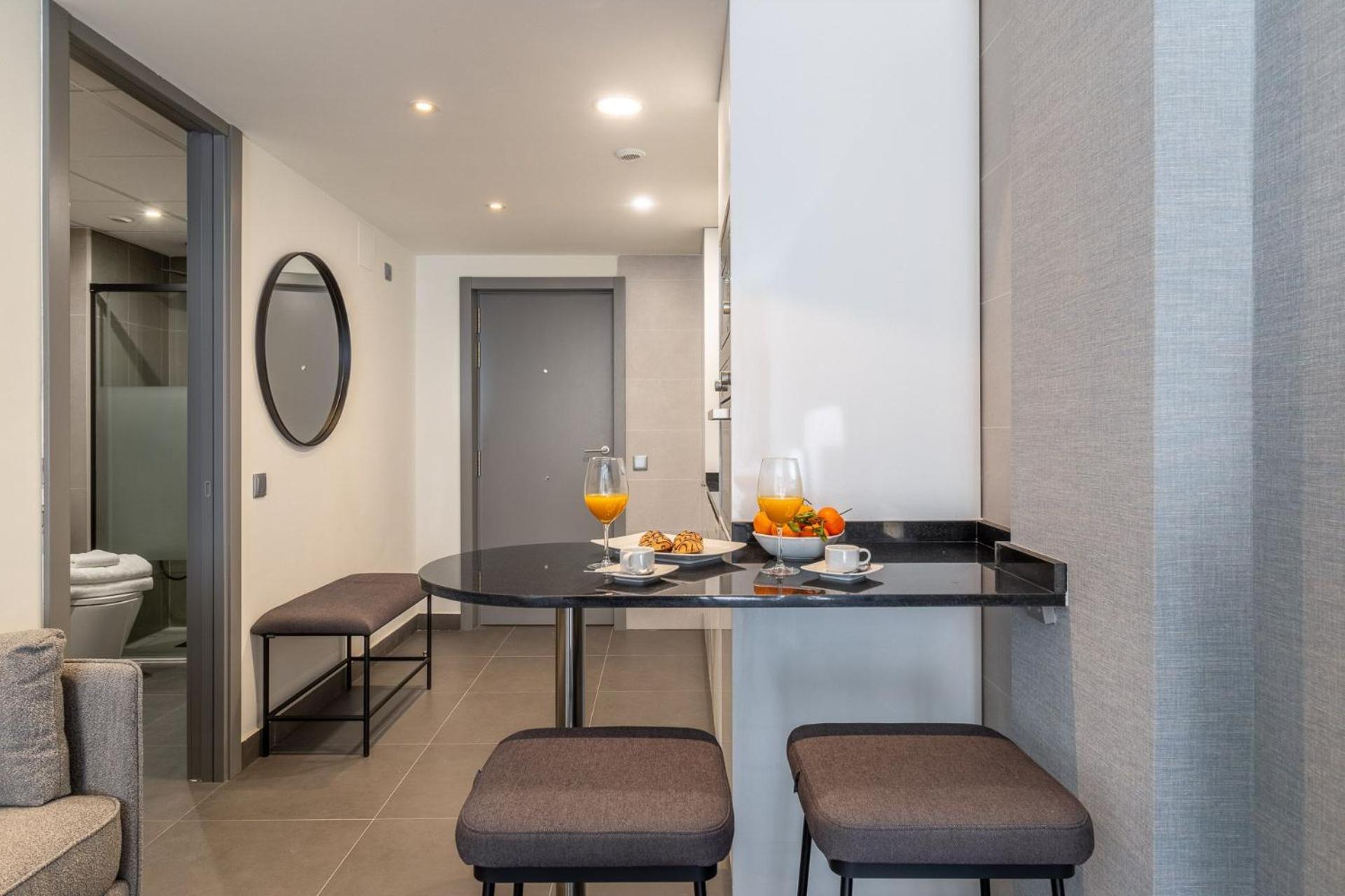 Cozy Loft In The Heart Of Madrid - La Latina District Latina Toledo VI Apartment Bagian luar foto